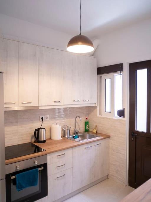 Appartamento Athens Hill Of Harmony Esterno foto